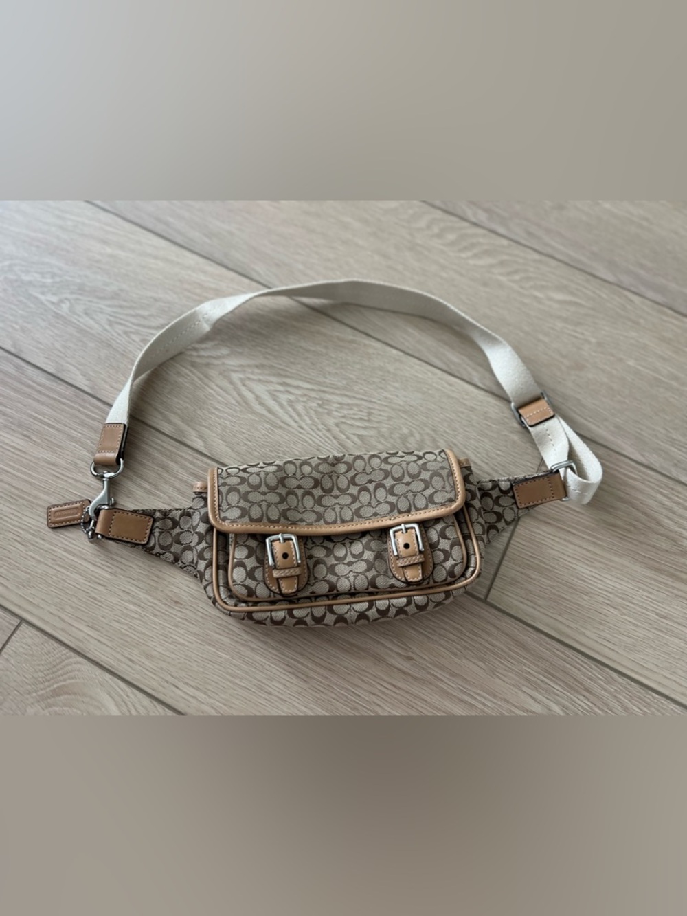 Coach vintage y2k signature jacquard belt bag fanny pack tan
